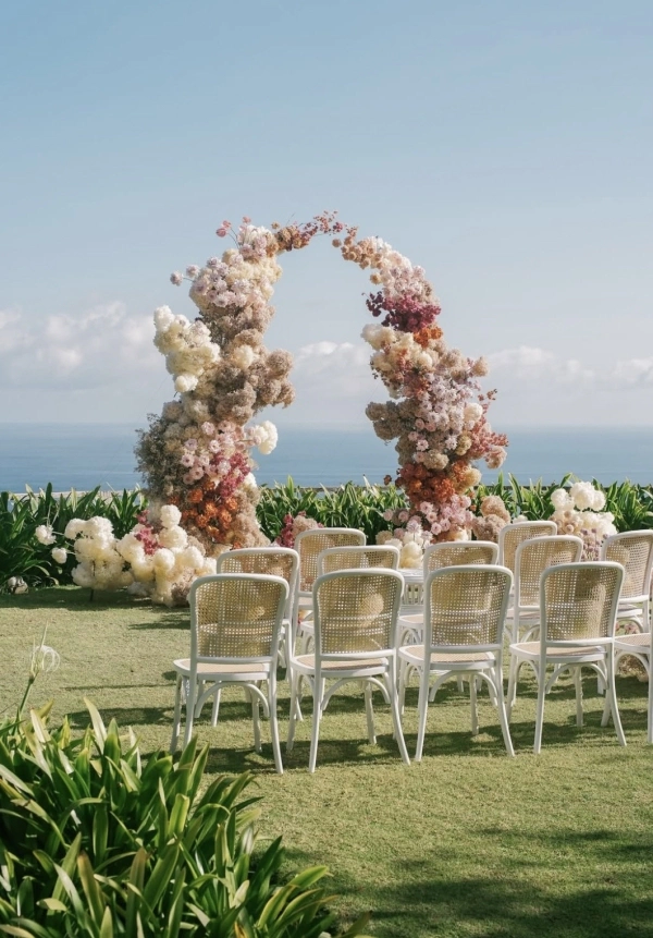 DADA Island, wedding florists in Indonesia, Asia — portfolio photo 2