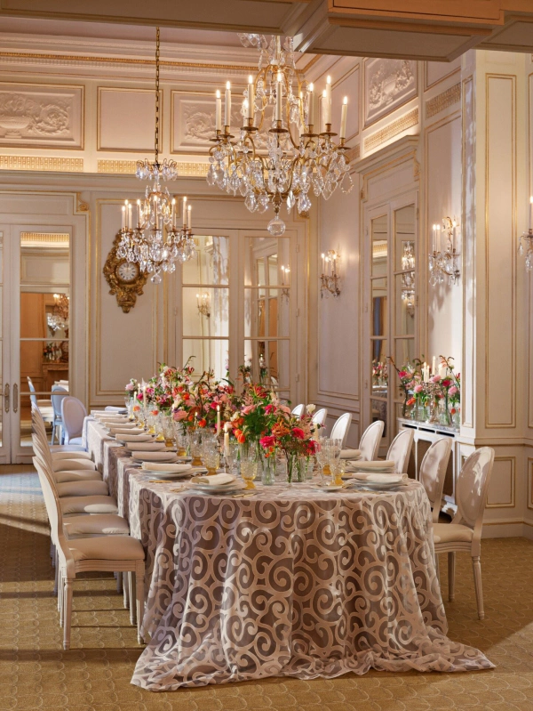 Hotel Plaza Athenee, wedding venues in France, Europe — photo 4