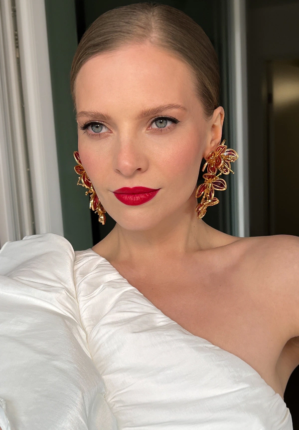 Anastasia Landtwing, wedding beauty in Switzerland, Europe — portfolio photo 2