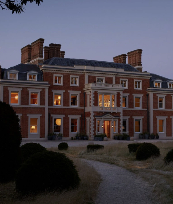Heckfield Place, wedding venues in United Kingdom — photo 1