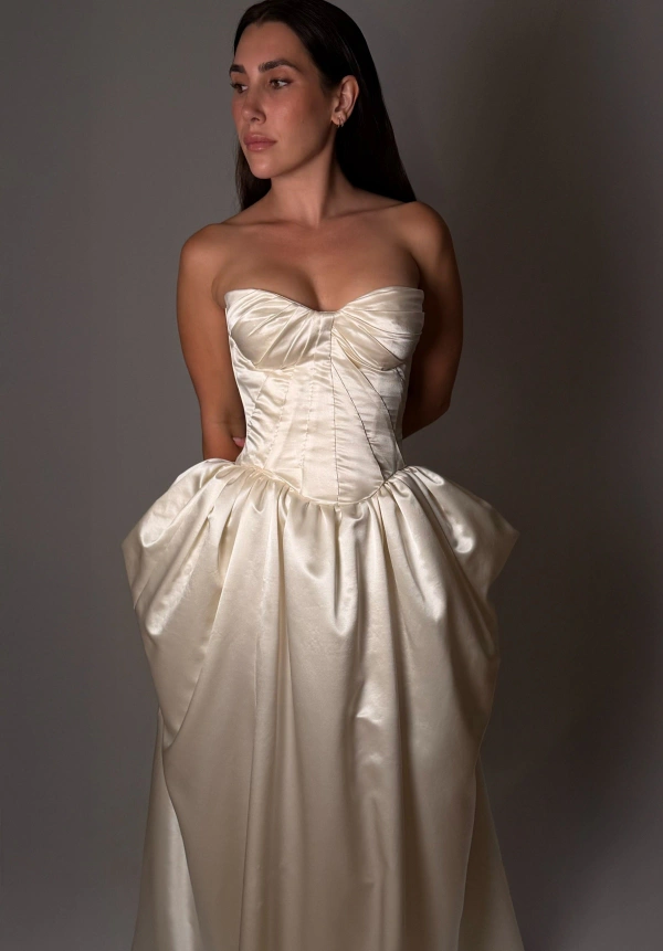 Noa Fineout, wedding bridal in California, USA — portfolio photo 4