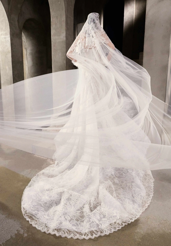 Galia Lahav, wedding bridal in California, USA — portfolio photo 6