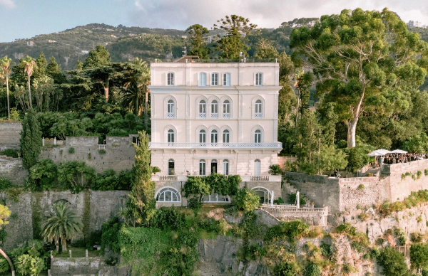 Villa Astor in Italy, Europe — photo 1