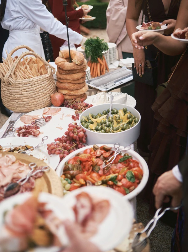 Pepi's, wedding cakes & catering in Sydney, Australia