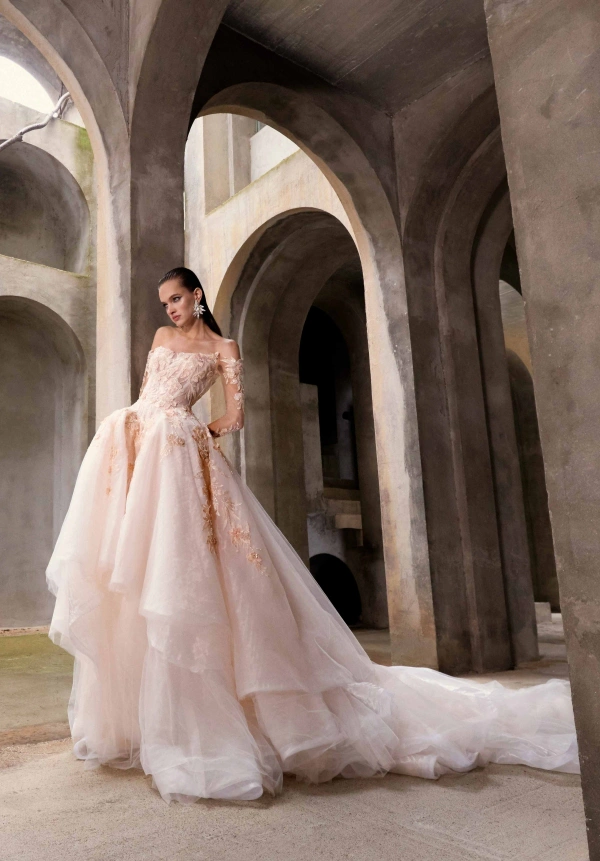 Galia Lahav, wedding bridal in California, USA — portfolio photo 4