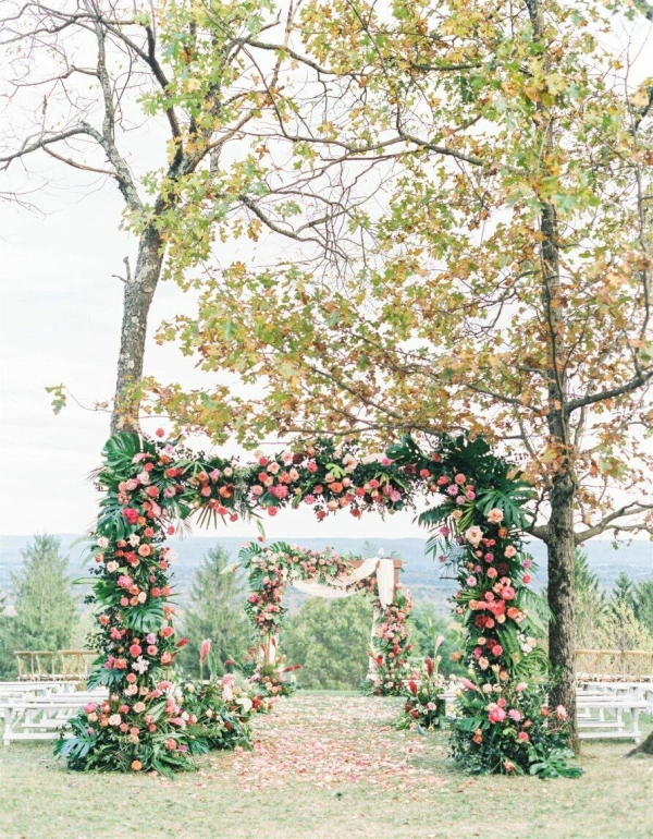 Cedar Lakes Estate, wedding venues in New York, USA — photo 2