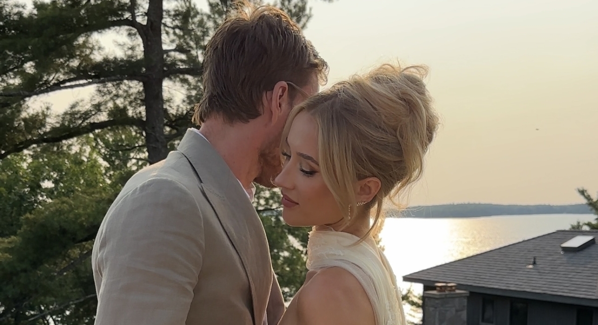 Content Creators Hype Gal